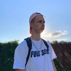 Meet your Posher, James